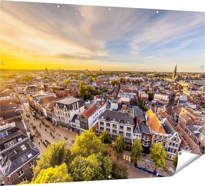 Gards Tuinposter Groningen Skyline Stad bij Zonsondergang - 160x120 cm - Tuindoek - Tuindecoratie - Wanddecoratie buiten - Tuinschilderij