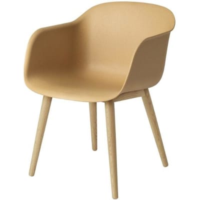 Muuto - Fiber Armleunstoel - houten onderstel - natuur - frame eiken - beige