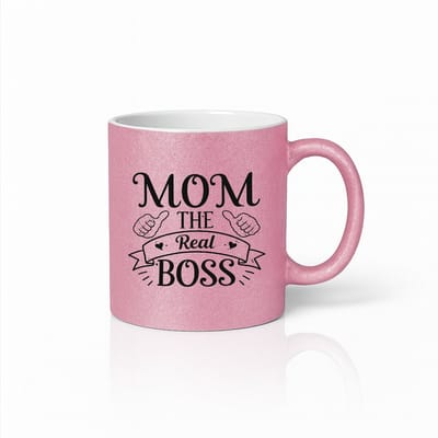 Mom The Real Boss Koffiemok - Grappig Moederdag Cadeau - Keramische Beker 330ml - Roze