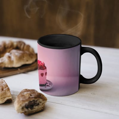 Magische Mok - Foto op Warmte Mokken - Koffiemok - Taart - Hart - Roze - Magic Mok - Beker - 350 ML - Theemok