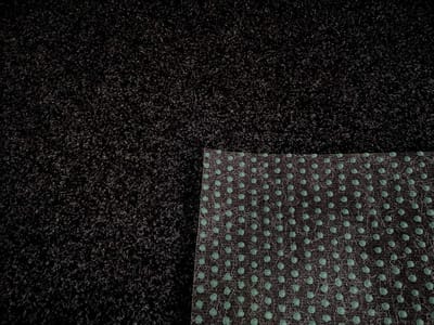 Luxe Kunstgras Zacht Zwart Grijs Meterware Drainage Geschikt voor Buiten