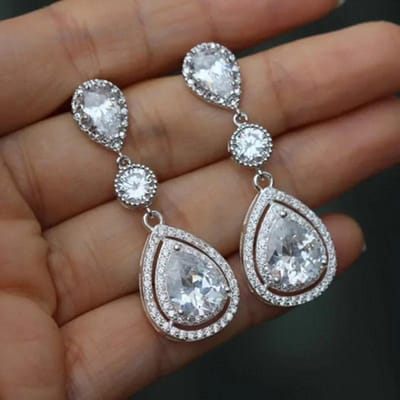 Luxe Vierkante Groene Zirkonia Kristal Hanger Oorbellen Exquise Modieuze Bruiloft Sieraden voor Vrouwen gray