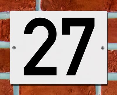 Huisnummerbord Wit - Nummer 27 - 15 x 12 cm - incl. bevestiging | - naambord - nummerbord - voordeur