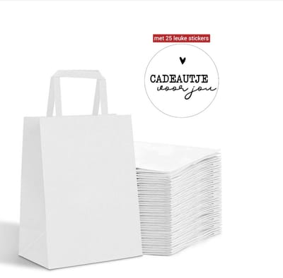 25 x papieren draagtassen Van Witte Kraftpapier 18x8x22cm en stickers cadeautje voor jou/ Kraft Papieren Tasjes Met Handvat/ Cadeautasjes met plattehandgrepen / Zakjes/