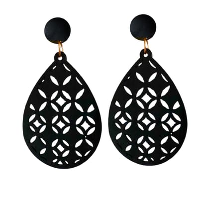 Clip oorbellen- Zamora -zwart- hout- opgewerkt- geen gaatje- Charme Bijoux