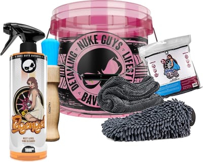 Nuke Guys set met; 1 x Transparante Wheels emmer 3,5 Gall 11 Ltr, Velgenborstel, 1Ltr Velgenreiniger, Washmitt en droogdoek 40x40 cm 1400 gsm