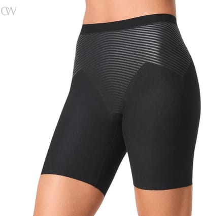 Invisible Supima® Cotton Mid-Thigh Short | Zwart