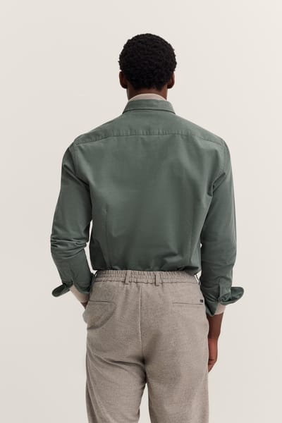 Bugatti Herren Corduroy overhemd in modern fit met button-down kraag