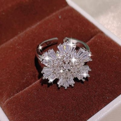 Bijoux Coréens en Cristal de Zirconium Ensemble Bague, Collier et Boucles d'Oreilles Flocon de Neige gray