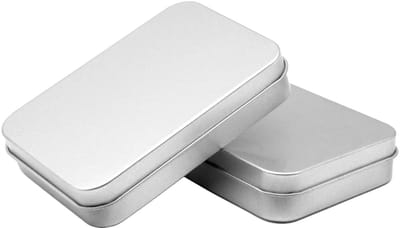 Dailygoody - Speelkaarten Opbergdoos - Blikdoos voor Kaarten - Compact en Duurzaam - Zilver - Met Deksel - Voor Kleine Spullen - 10 x 7 cm