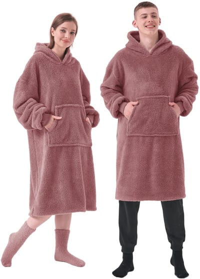 TEDDY - oversized hoodie deken volwassene - 60x90 cm - snuggle hoodie met sherpa voering - dames & heren - fleece deken met mouwen en capuchon - roze