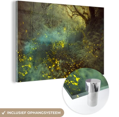 ® Glasschilderij 180x120 cm - Schilderij acrylglas - Weergave van vuurvliegjes in de bossen tijdens een lichte nacht - Foto op glas - Muurdecoratie woonkamer - Wanddecoratie slaapkamer - Schilderijen