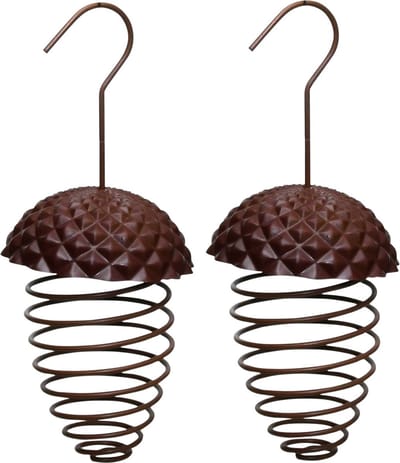 2x stuks ijzeren voederveren voor vetbollen/mezenbollen eikelvorm 23 cm - Vogel voederhangers/vetbolhangers