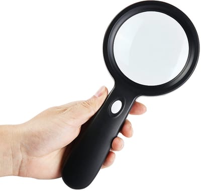 Handloep met Licht - Vergrootglas Leesloep - Gedetailleerd Lezen - 12 LED Verlichting - 23 x 10.6 cm - Wit