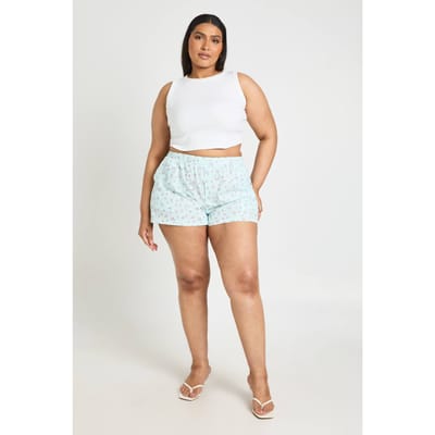 boohoo Dames Plus Ditsy Flippy Short | Munt | Maat: 44