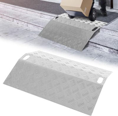 Drempelhulp Aluminium - Oprijplaat Rolstoel - Toegankelijkheid Verbeteren - Antislip Ribbelprofiel - 60x70x10 cm - Zilver