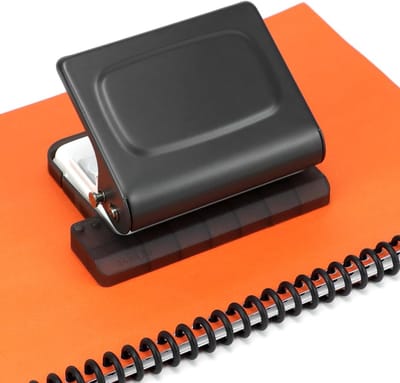 10-holes ringbandmachine voor planners, geschikt voor A4/B5/A5 papier, inclusief 12 kleurrijke bindringen en gebruiksvriendelijke functionaliteit