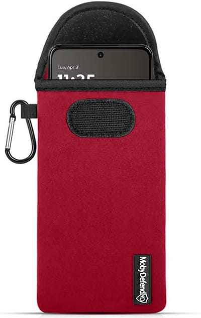 MobyDefend Hoesje - Geschikt voor Motorola Moto G37 / G37 Power / G47 - Neopreen Pouch Met Karabijnhaak - Insteek - Riemlus - Rood