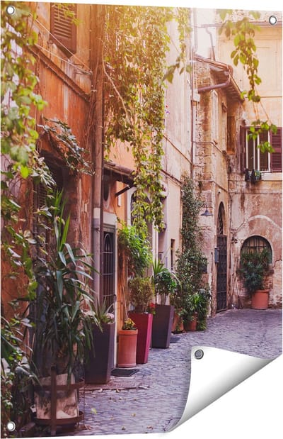 Gards Tuinposter Straatje in Rome met Groene Planten - 60x80 cm - Tuindoek - Tuindecoratie - Wanddecoratie buiten - Tuinschilderij