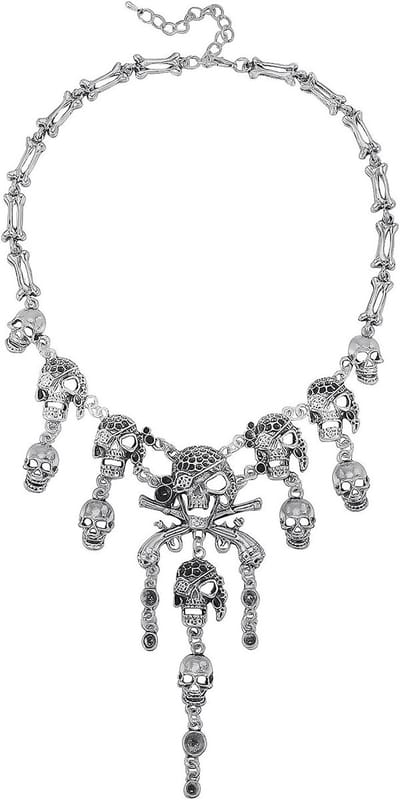 Halloween ketting met piratenschedel en franjes, retro punk stijl, perfect voor griezelfeesten en kostuums