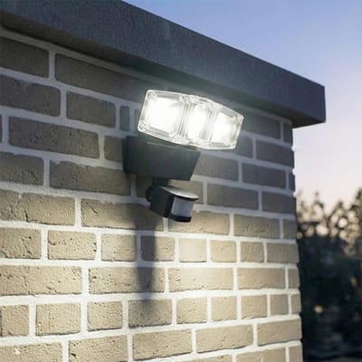 Solar buitenlamp floodlight 'James III' - Met bewegingssensor - Helder wit licht (4000K) - 1200 lumen - Schijnwerper met los paneel - Tuinverlichting op zonne-energie