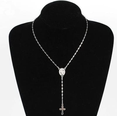 Ketting met kruisje en medaille zilverkleur