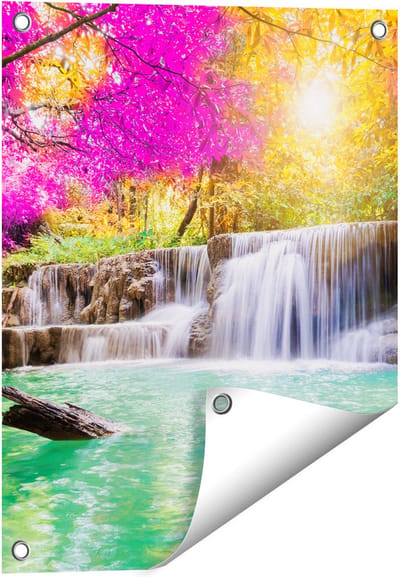 Gards Tuinposter Waterval met Groen Water en Roze Bladeren - 40x50 cm - Tuindoek - Tuindecoratie - Wanddecoratie buiten - Tuinschilderij
