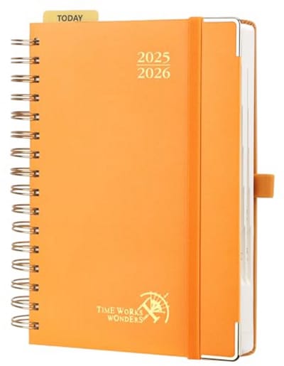 Agenda 2025-2026 Dagplanner A5 met 1 Pagina per Dag - Schoolplanner met Hard Cover en Binnenzak