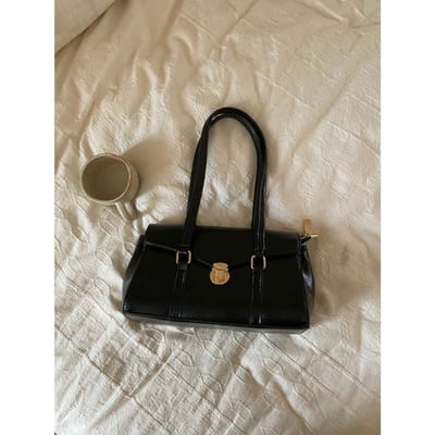 Nieuwe Herfst en Winter Koreaanse Ins Niche Okseltas Textuur Casual Retro Licht Luxe Handtas Schoudertas voor Vrouwen black black