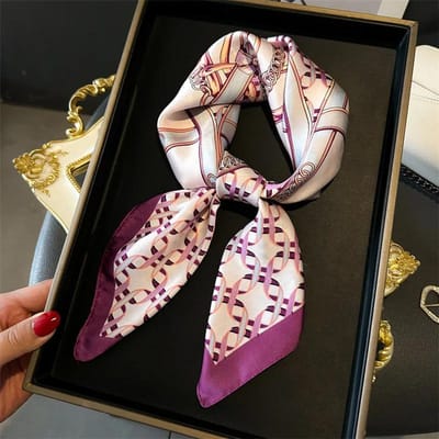 Mode Bedrukt Dames Sjaal Pashmina Zijden Sjaal Vierkante Sjaal Decoratieve Hoofdband Nek Luxe Ontwerp Bandana Foulard Lint 70Cm 70x70cm white