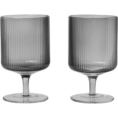Ferm Living - Ripple wijnglazen (Set van 2) - smoked grey - 4 - 6 Wochen