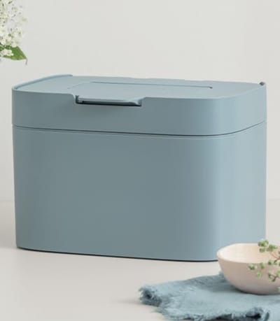 PromoHome Biologische Keukenprullenbak | 4,5L met Houten Dekel en Geurneutralisatie | Blauw