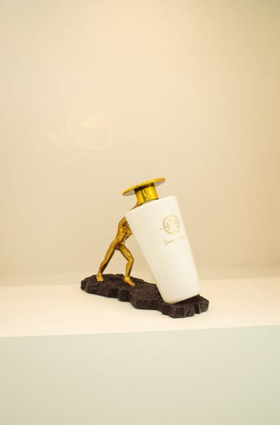 Essenza d'Oro - Essence d'Aurum - Luxe geurstokjes diffuser 500 ml - Geur witte thee bloesem - Thé Blanc Sauvage - Essenza d'Oro - Essence d'Aurum - glazen diffuser - interieurparfum - langdurige geurverspreiding - tot 6 maanden