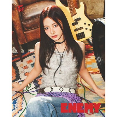 (Pré-commander)TWICE 6ème album japonais - ENEMY (Édition solo) Tzuyu