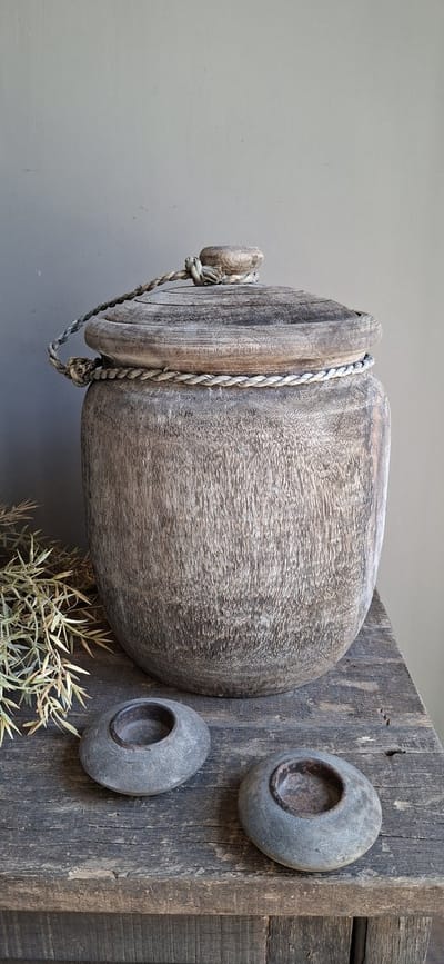 Verweerde pot hout met deksel xxl