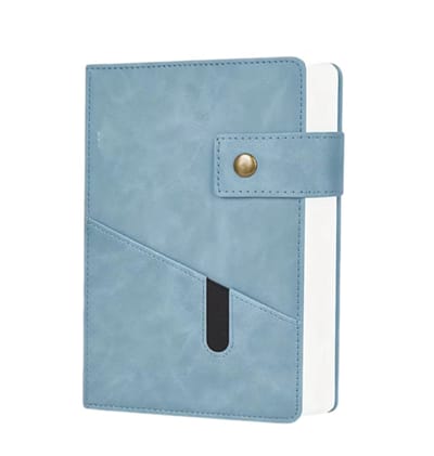 A5 premium leren dagboek 200 pagina’s met elastische sluiting en opbergvak – A5 notitieboek voor schrijven, reflectie en dagelijkse planning - persoonlijk dagboek en journal - Blauw