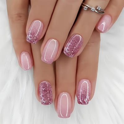 Dailygoods- Nepnagels 24 PCS - Korte Plaknagels - Kunstnagels met Lijm - Acryl Nepnagels - Zelfklevende Kunstnagels - Inclusief Nagelvijl en Stokje