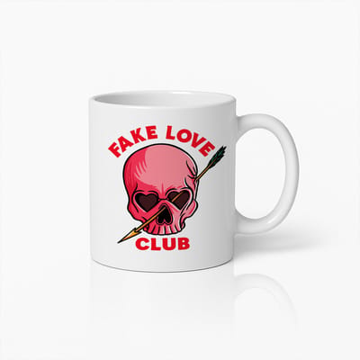 Grappige Schedel Mok 330ml – “Fake Love Club” Coole Gotische Koffiemok, Perfect Cadeau voor Anti-Valentijn en Donkere Humor Liefhebbers