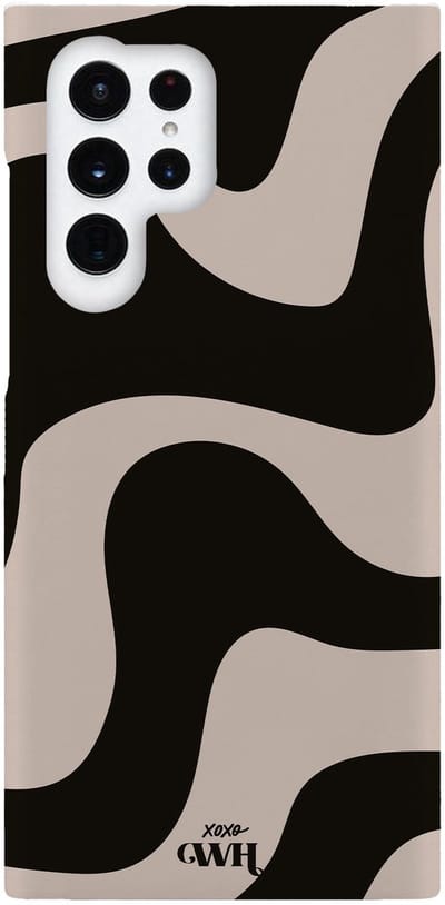 xoxo Wildhearts Ride With Me Black - Single Layer hoesje geschikt voor Samsung Galaxy S22 Ultra - Siliconen hoesje met print - Backcover hardcase - Hard cover - Golvenprint - Golvend patroon - golven - Beige / Zwart