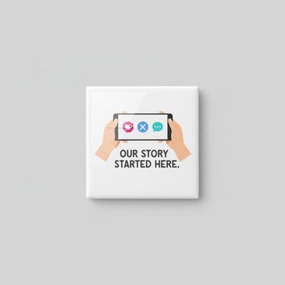 Romantische 15×15 cm Keramische Tegel – “Our Story Started Here” Datingapp Illustratie Liefdesdecoratie
