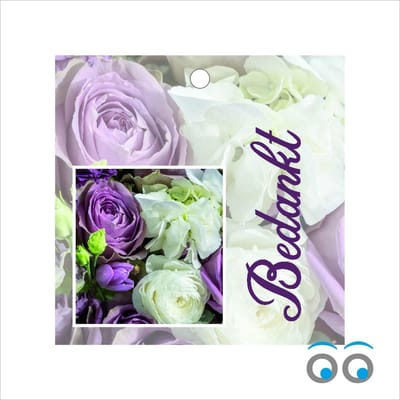 Luxe Bloemenkaartje - Cadeaukaartje - 20 Stuks - Bedankt Kaartjes - Paarse Bloemen - 7x7cm - Met Boorgaatje