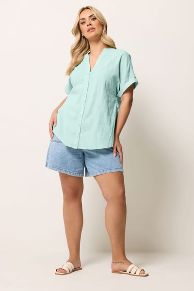 Yours Saliegroen Dobbygetextureerde Blouse Size 42