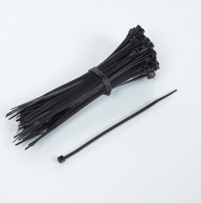 100 zwarte nylon 2,5x120 rilsan slangklemmen met inkepingen voor motoren, quads, scooters