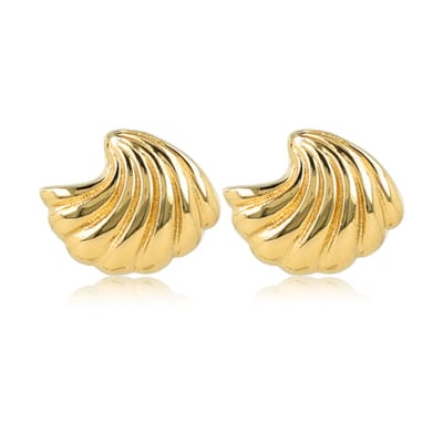 My Bendel - Goudkleurige Schelp Oorbel - Zonovergoten Schelp Oorstekers In Goudkleurig - met Luxe Cadeauverpakking | Sieraden Voor Dames