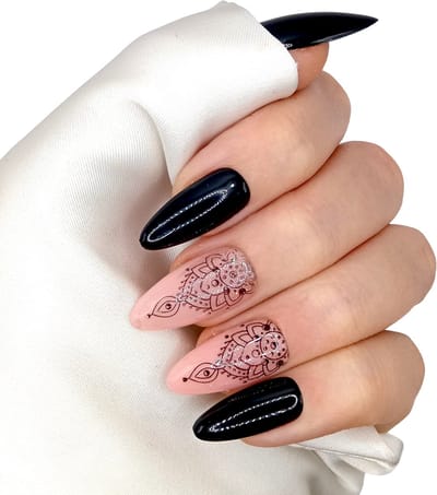 SD Press on Nails - B-51 - Plaknagels - Nagelset 20 Nagels - Zwart Nude - Gellak - Nagellak - Lang Stiletto Nageltips - Nepnagels met Lijm - Kunstnagels - Nail Art - Handmade - Valse nagels - Nagelvijl - Accessoires - Lange Nagels