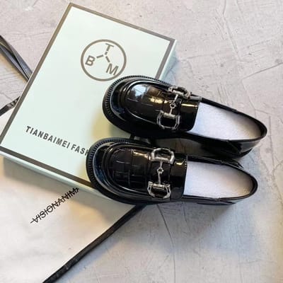 Loafers Dames Lente Koeienhuid Zachte Zool Comfortabel Casual Retro Mode Koreaans Eenvoudig Erwten Schoenen 39
