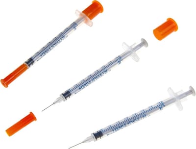 Injectiespuiten / Insulinespuiten – 15 stuks – Extra korte & scherpe naalden voor minimale pijn