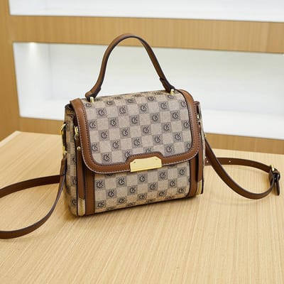 Populaire, lichte luxe handtassen met textuur, modieuze kleine vierkante crossbodytassen, veelzijdige dameshandtassen met één schouderband van leer met textuur. brown