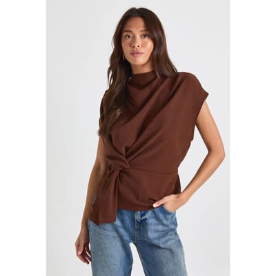 boohoo Dames Gehamerde knoop vooraan cowl-neck blouse | Chocolate | Maat: 6