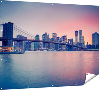 Gards Tuinposter New York Brooklyn Brug bij Zonsondergang - 160x120 cm - Tuindoek - Tuindecoratie - Wanddecoratie buiten - Tuinschilderij